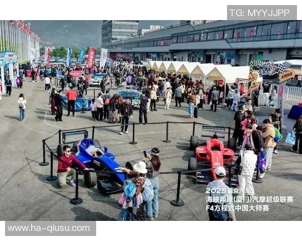 F4方程式赛车露脸厦门！招引市民游客重视